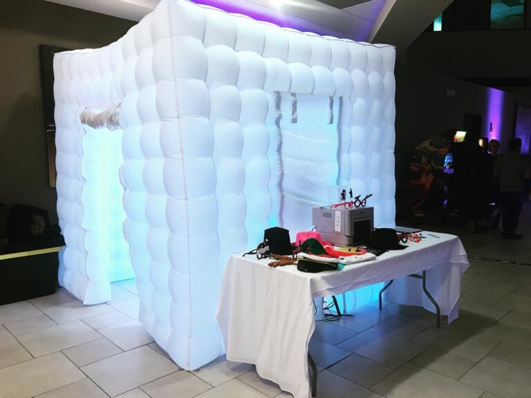 Photo Booth Rentals for Houston Proms and School Events