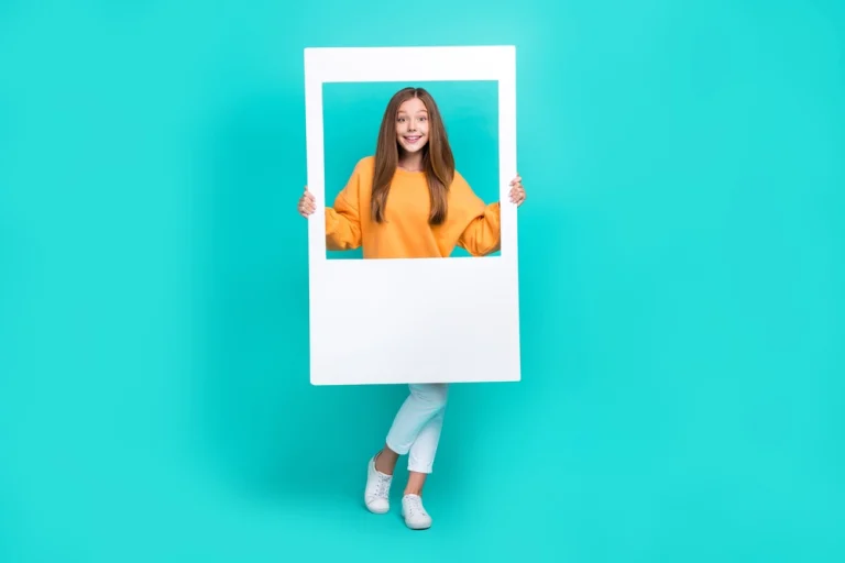 How to Set Up a Photo Booth: A Complete Guide from Marky Booth