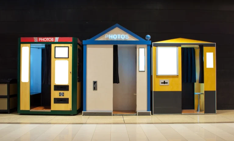 How to Make a Photo Booth Layout: A Comprehensive Guide for Photo Booth Rental Companies in Houston