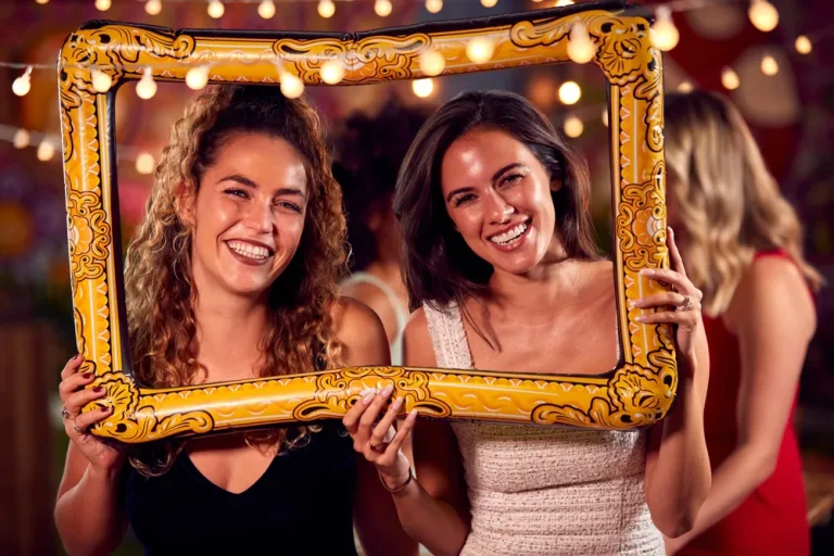 How Much Does It Cost to Hire a Photo Booth in Houston?